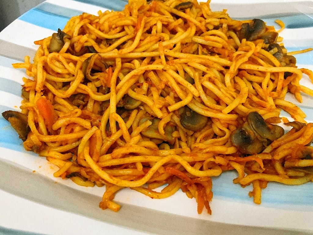 MUSHROOM NOODLES WITH TANGY TOMATO SAUCE